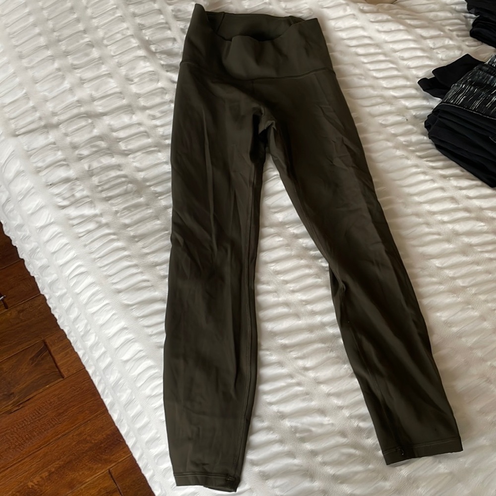 Lululemon leggings